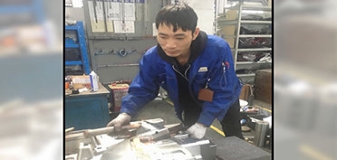 “身边的人”才是榜样
